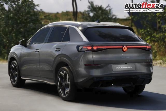 Volkswagen T-Roc R-Line IQ.Matrix Pano AHK EasyO ParkAss+ 