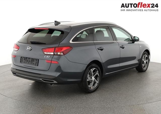 Hyundai i30 Kombi Smart 1.5 T-GDI DCT Smart, LED, Kamera, Winter 