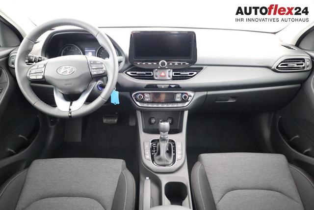 Hyundai i30 Kombi Smart 1.5 T-GDI DCT Smart, LED, Kamera, Winter 