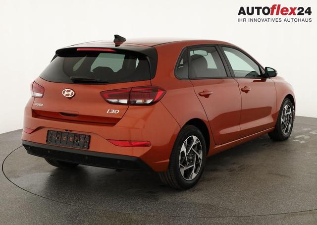 Hyundai i30 1.0 T-GDI DCT Family, Navi, Kamera, LED, 16-Zoll, Winterpaket, 1. Hand 