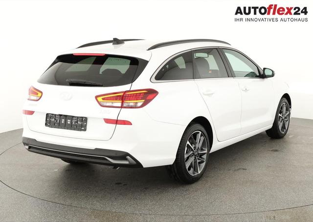 Hyundai i30 Kombi 1.0 T-GDI DCT Family, Navi, ACC, Side, Winter, 17-Zoll, Klimaautomatik 