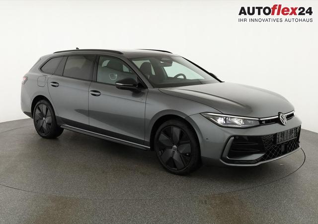 Vorlauffahrzeuge Volkswagen Passat Variant - 1.5 TSI eHybrid 200 kW R-Line Black, Pano, AHK, AreaView, 19-Zoll