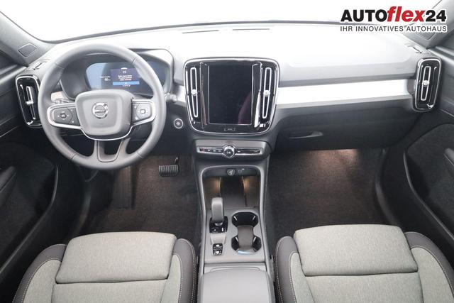 Volvo XC40 Core 2WD B3 Mild-Hybrid Core, Navi, LED, Winter, Kamera, el. Klappe 