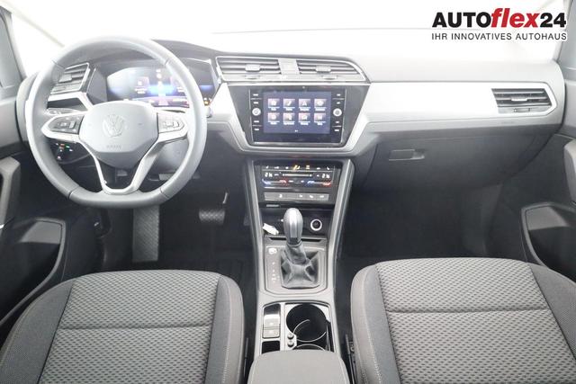 Volkswagen Touran Comfortline BMT/Start-Stopp 1.5 TSI DSG Comfortline, AHK, Navi, Side, Parklenk, Kamera, Winterpaket 