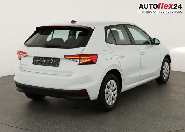 Skoda Fabia Selection 1.0 TSI Selection, AHK, Tempomat, Ladeboden, Park, Winterpaket, SmartLink, 4-J Garantie 