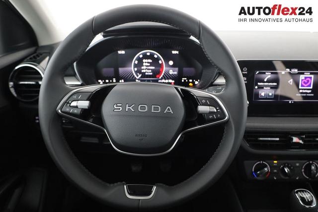 Skoda Fabia Selection 1.0 TSI Selection, AHK, Tempomat, Ladeboden, Park, Winterpaket, SmartLink, 4-J Garantie 