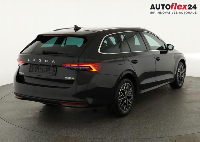 Skoda Octavia Combi 1.5 TSI mHEV 110 kW Selection DSG Selection, Side, el. Klappe, Kamera, Winter 