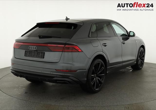 Vorlauffahrzeuge Audi Q8 - 50 TDI quattro qu S-LINE, Luft, Pano, B&O, 23-Zoll, AHK, Leder, AreaView, Optik schwarz