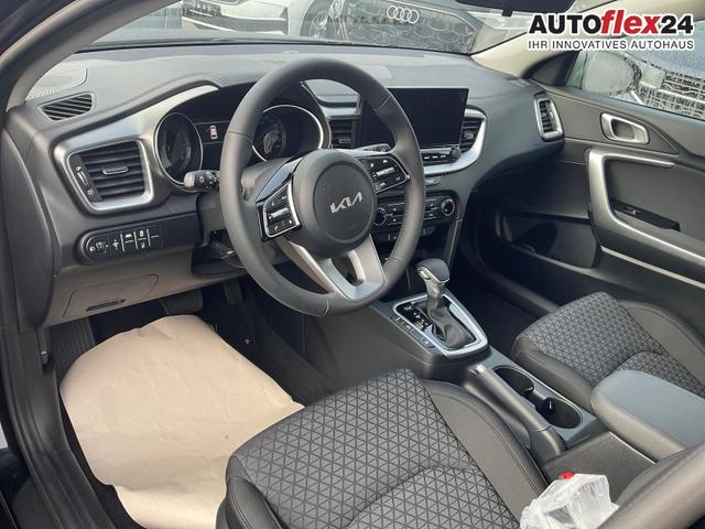 Vorlauffahrzeuge Kia II Ceed Sportswagon - 1.5 T-GDi DCT, Navi, Kamera, Winter