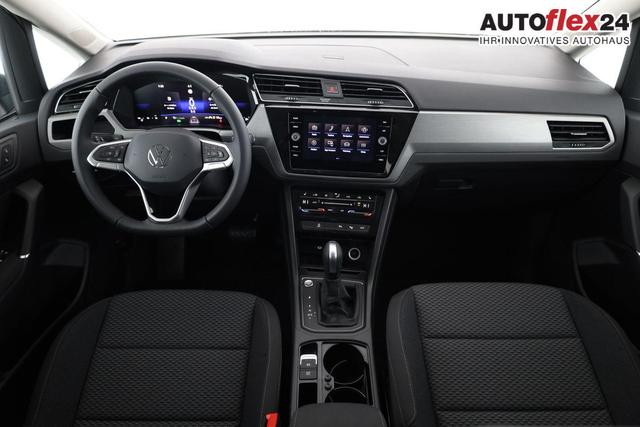 Volkswagen Touran Comfortline BMT/Start-Stopp 1.5 TSI DSG Comfortline, 7-Sitzer, AHK, Navi, Kamera, Side, Winter, 3 J.-Garantie 