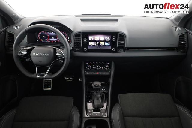 Skoda Karoq Sportline 1.5 TSI DSG Sportline, AHK, Navi, Matrix, Side, el. Klappe, Winter, 5 J.-Garantie, 19-Zoll 