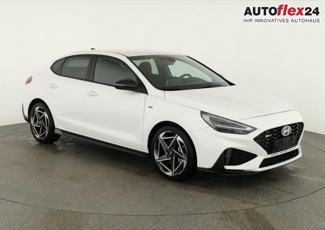 Vorlauffahrzeuge Hyundai i30 - N Line 1.5 T-GDI DCT Fastback N-LINE, Navi, 18-Zoll, Kamera, LED, Winter