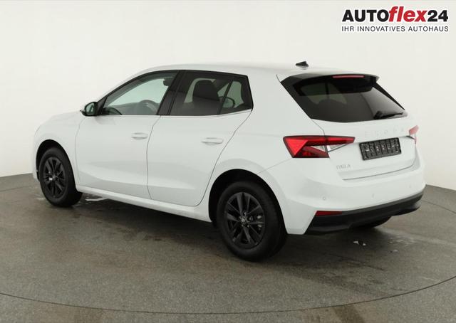 Skoda Fabia Selection 1.0 TSI DSG Selection, 15-Zoll schwarz, Winter, Ladeboden 