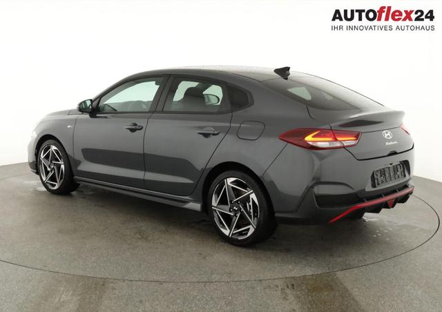 Hyundai i30 N Line 1.5 T-GDI DCT Fastback N-LINE, Navi, 18-Zoll, Kamera, LED, Winter 