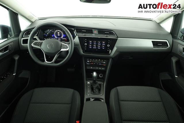 Volkswagen Touran Comfortline BMT/Start-Stopp 1.5 TSI DSG Comfortline, 7-Sitzer, AHK, Navi, Kamera, Side, Winter, 3 J.-Garantie 