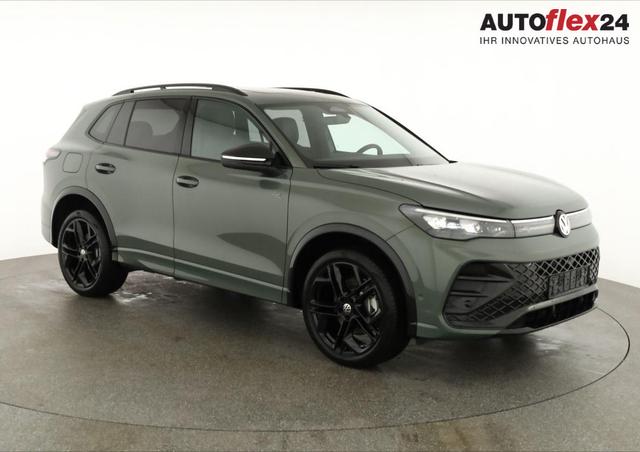 Vorlauffahrzeuge Volkswagen Tiguan - 1.5 TSI eHybrid 200 kW R-Line Black, Pano, IQ.Light, 20-Zoll, AHK, AreaView, Leder Varenna