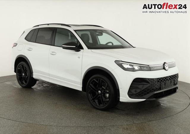 Vorlauffahrzeuge Volkswagen Tiguan - 1.5 TSI eHybrid 200 kW R-Line Black, Pano, IQ.Light, 20-Zoll, AHK, AreaView, Leder Varenna