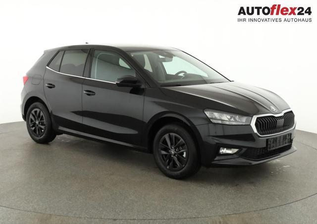 Vorlauffahrzeuge Skoda Fabia - Selection 1.0 TSI DSG Selection, KESSY, Kamera, 15-Zoll schwarz, Winter, Ladeboden
