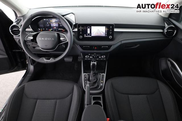Skoda Fabia Selection 1.0 TSI DSG Selection, KESSY, Kamera, 15-Zoll schwarz, Winter, Ladeboden 