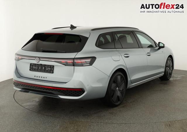 Volkswagen Passat Variant 2.0 TDI 142 kW 4Motion R-Line DSG 4M Black, AHK, IQ.Light, HUD, 19-Zoll, AreaView, Navi, Side 