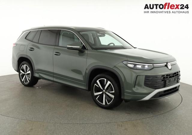 Gebrauchtfahrzeug Volkswagen Tayron - 1.5 TSI eHybrid 150 kW Life Life, Leder, Pano, HuD, AHK, AreaView, Side, Navi, Winter, 5-J. Garantie