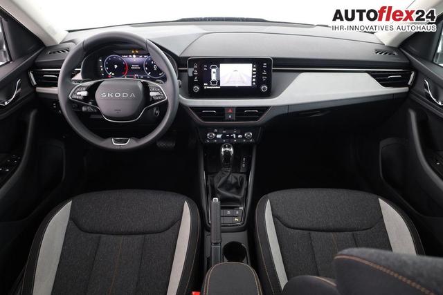 Skoda Kamiq Selection 1.0 TSI DSG 130 Jahre, AHK, LED, Side, ACC, Kamera, el. Klappe, Winter, 17-Zoll 