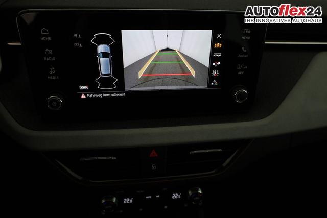 Skoda Kamiq Selection 1.0 TSI DSG 130 Jahre, AHK, LED, Side, ACC, Kamera, el. Klappe, Winter, 17-Zoll 