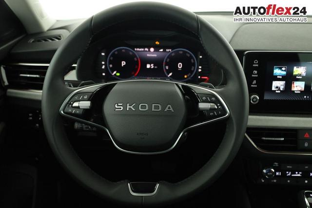 Skoda Kamiq Selection 1.0 TSI DSG 130 Jahre, LED, Side, ACC, Kamera, el. Klappe, Winter, 17-Zoll 