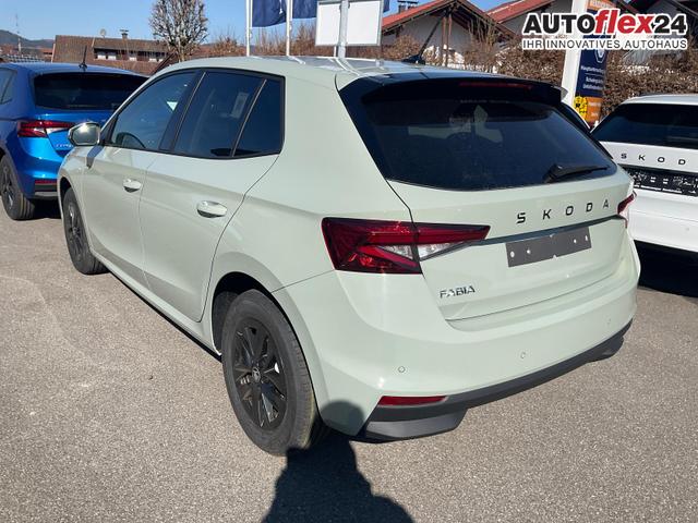 Skoda Fabia Selection 1.0 TSI 130 Jahre, LED, Kamera, Winter, Sunset, 15-Zoll 
