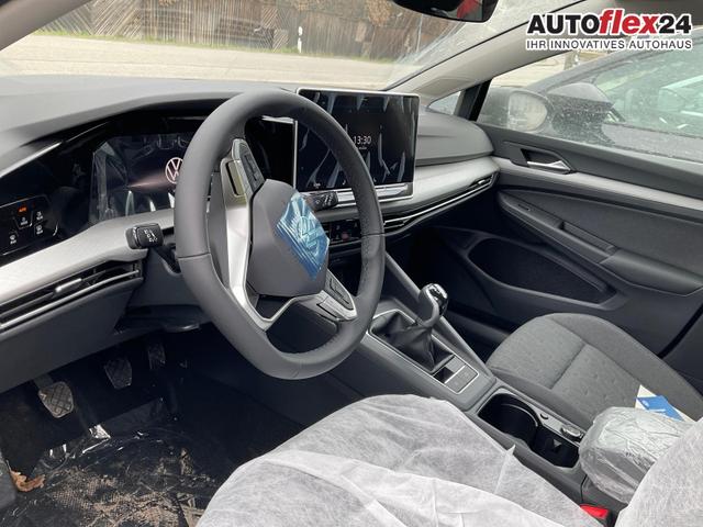 Vorlauffahrzeuge Volkswagen Golf - 1.5 TSI 110 kW Life VIII Variant Life, AHK, easyOpen, Kamera, Winter, 3-J Garantie