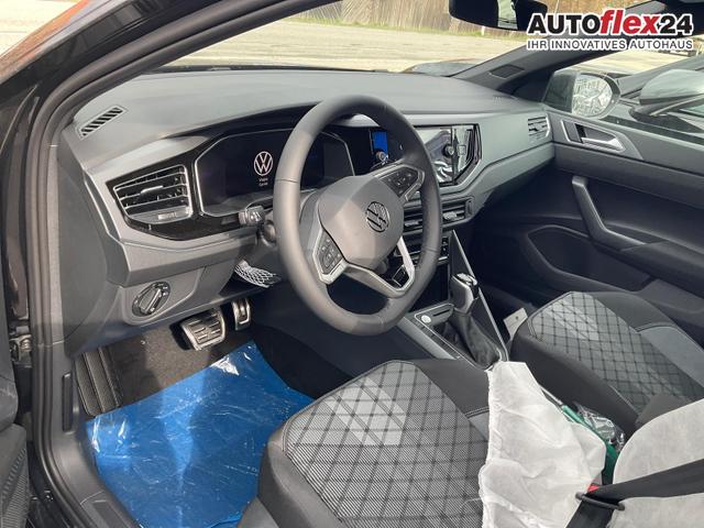 Vorlauffahrzeuge Volkswagen Taigo - R-Line 1.5 TSI DSG R-LINE, AHK, Navi, IQ.Light, Kamera, ACC, Winter