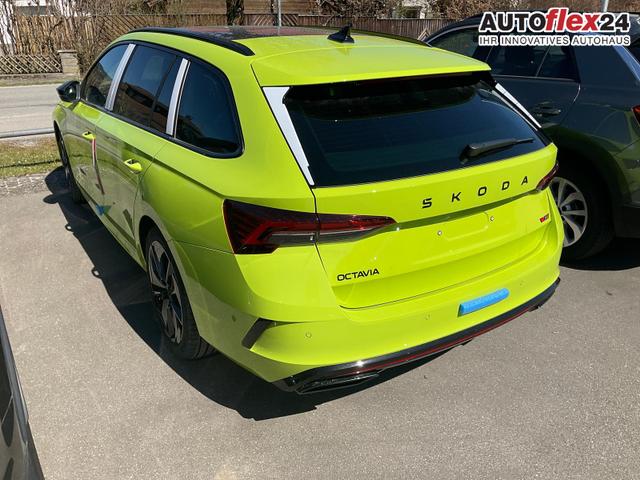 Vorlauffahrzeuge Skoda Octavia Combi - 2.0 TSI 195 kW RS DSG, Pano, Standheizung, AHK, Navi, Matrix, Canton, Side, Winter, 5 J.-Garantie