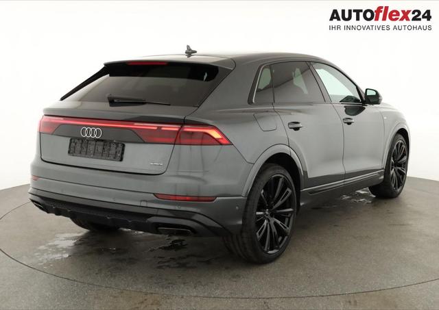 Audi Q8 50 TDI quattro qu S-LINE, Standheizung, HuD, Luft, Pano, B&O, 23-Zoll, AHK, Leder, AreaView, Optik schwarz 