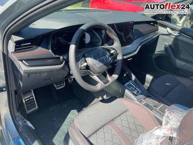 Vorlauffahrzeuge Skoda Octavia Combi - 2.0 TSI 195 kW RS DSG, Standheizung, AHK, Navi, Matrix, Side, Winter, 5 J.-Garantie