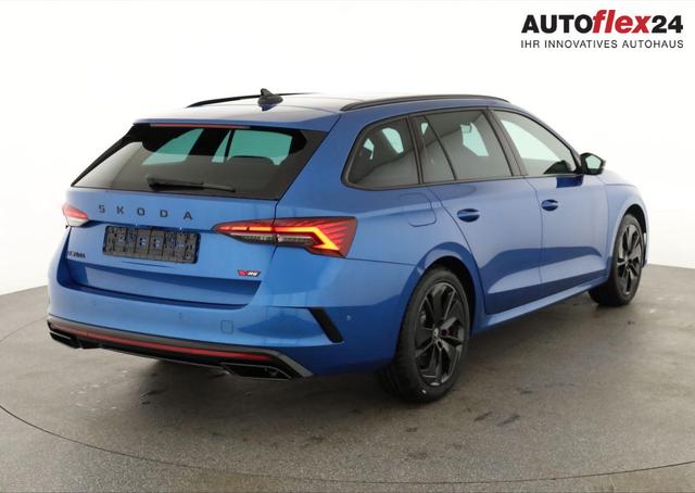 Skoda Octavia Combi 2.0 TSI 195 kW RS DSG, Pano, Standheizung, AHK, Navi, Matrix, Canton, Side, Winter, 5 J.-Garantie 