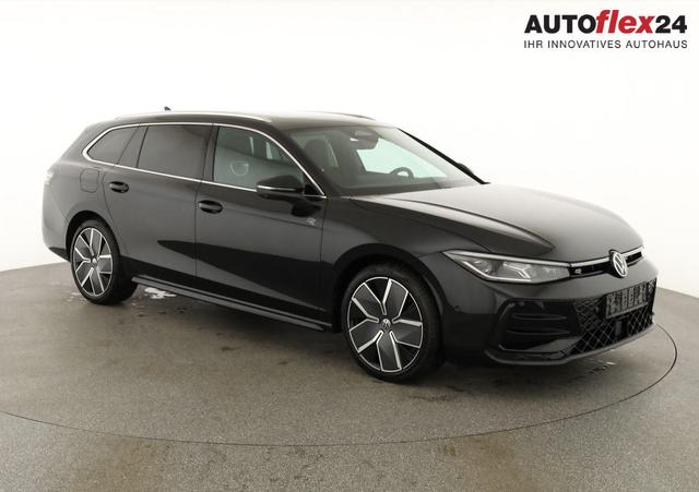Vorlauffahrzeuge Volkswagen Passat Variant - 2.0 TDI 142 kW 4Motion R-Line DSG 4M R-LINE, Pano, AHK, IQ.Light, HUD, 19-Zoll, AreaView, Navi, Side