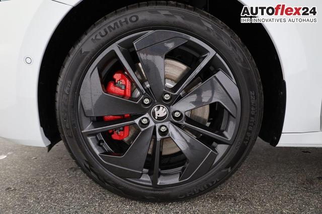 Skoda Octavia Combi 2.0 TSI 195 kW RS DSG, Pano, AHK, Navi, Matrix, Side, Winter, 5 J.-Garantie 