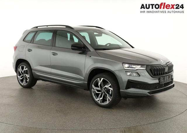 Vorlauffahrzeuge Skoda Karoq - Sportline 4x4 2.0 TSI DSG Sportline, Pano, AHK, Navi, Matrix, Side, Winter, 5 J.-Garantie