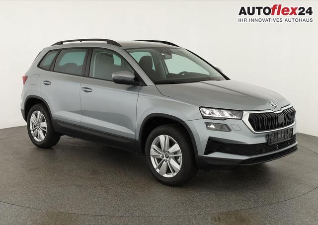 Vorlauffahrzeuge Skoda Karoq - Selection 4x4 2.0 TDI DSG Selection, AHK, Navi, LED, Kamera, Winter, el. Klappe, 4 J.-Garantie