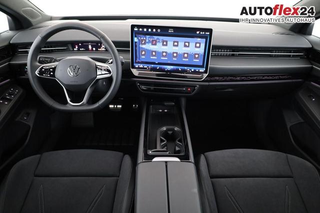 Volkswagen ID.7 Pro 210 kW Black, HuD, IQ.Light, IQ.Drive, AreaView, Side, Winter, 20-Zoll 