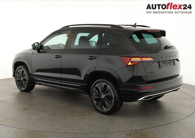 Skoda Karoq Sportline 1.5 TSI DSG Sportline, Pano, AHK, Navi, CANTON, Matrix, AreaView, Side, el. Klappe, FS-beheizbar, 5 J.-Garantie 