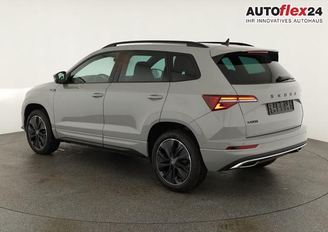 Skoda Karoq Sportline 1.5 TSI DSG Sportline, Pano, AHK, Navi, CANTON, Matrix, AreaView, Side, el. Klappe, FS-beheizbar, 5 J.-Garantie 