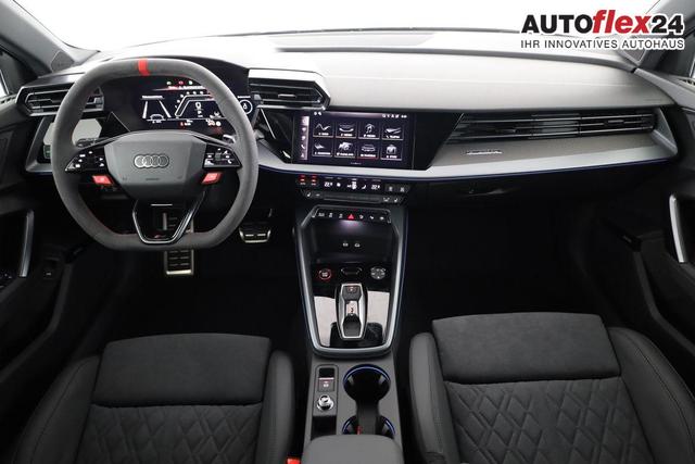 Audi RS3 Sportback 2.5 294 kW TFSI quattro quattro, SONOS, Navi, Kamera, Side, 5 J.-Garantie 