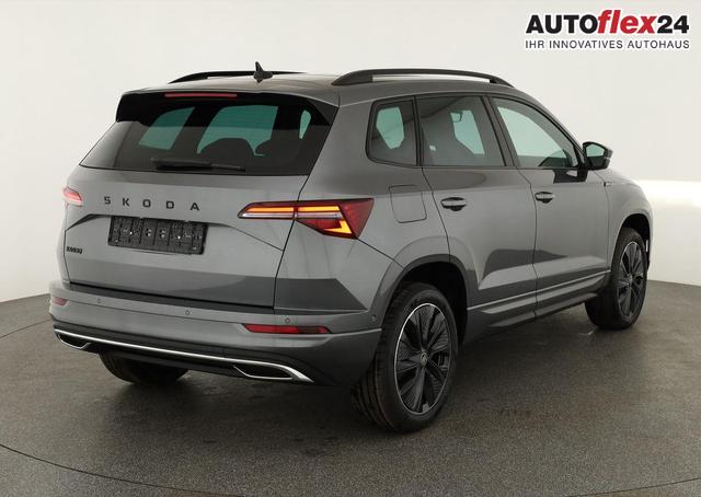 Skoda Karoq Sportline 1.5 TSI DSG Sportline, Pano, AHK, Navi, CANTON, Matrix, AreaView, Side, el. Klappe, FS-beheizbar, 5 J.-Garantie 
