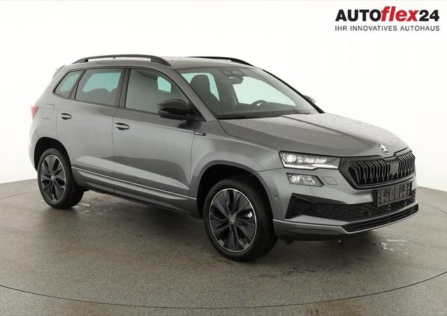 Vorlauffahrzeuge Skoda Karoq - Sportline 1.5 TSI DSG Sportline, AHK, Navi, CANTON, Matrix, AreaView, Side, Kamera, el. Klappe, FS-beheizbar, 5 J.-Garantie