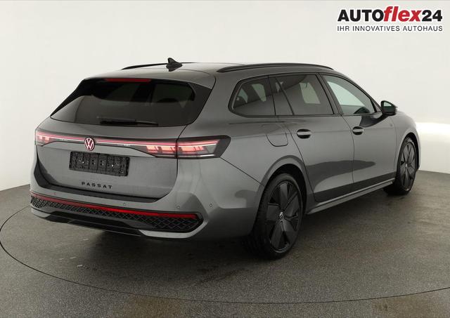 Volkswagen Passat Variant 2.0 TDI 110 kW R-line DSG Black, Pano, AHK, Navi, IQ.Light, Side, Kamera. el. Klappe, 19-Zoll, 5 J.-Garantie 