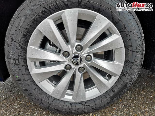 Skoda Octavia Combi 2.0 TDI 110 kW Selection Kombi DSG Navi PDC GV5 el. Hk 