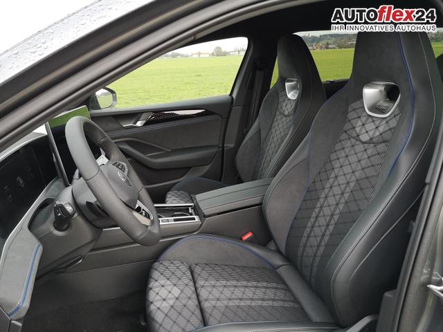 Volkswagen Passat Variant 2.0 TDI 142 kW 4Motion R-Line DSG Pano 19 Zoll Head Up AHK Navi 