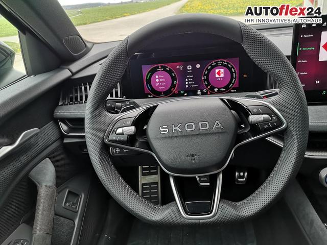 Skoda Superb Combi 1.5 TSI iV 150 kW Sportline Kombi Head Up Pano AHK GV5 