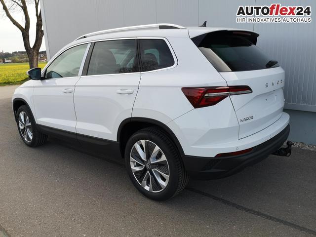 Skoda Karoq Selection 2.0 TDI DSG 4x4 GV5 AHK 18 Ladeb 